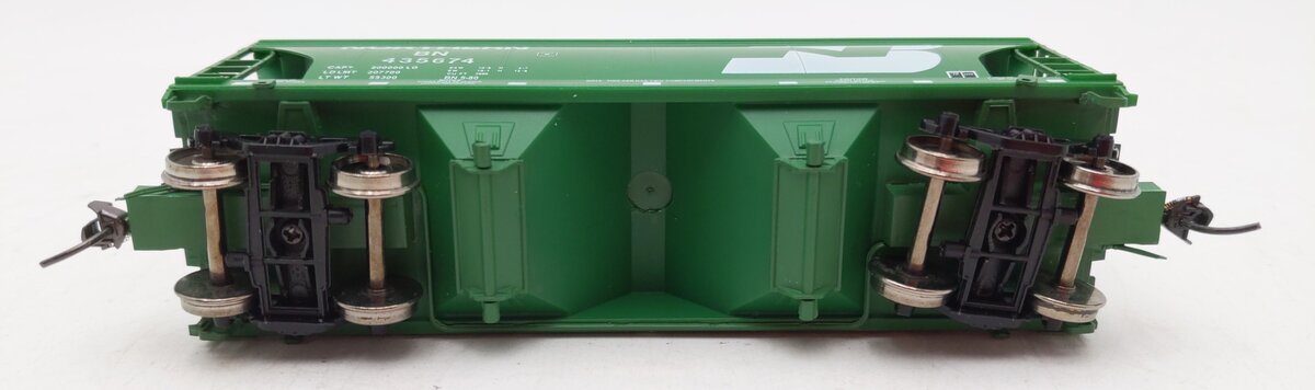 InterMountain H1074D HO Scale Burlington Northern ACF 2-Bay Hopper Car #435674 EX/Box