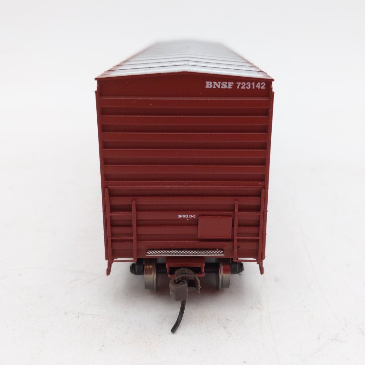Athearn 92883 BNSF 723142 P-S Boxcar #723142 LN/Box