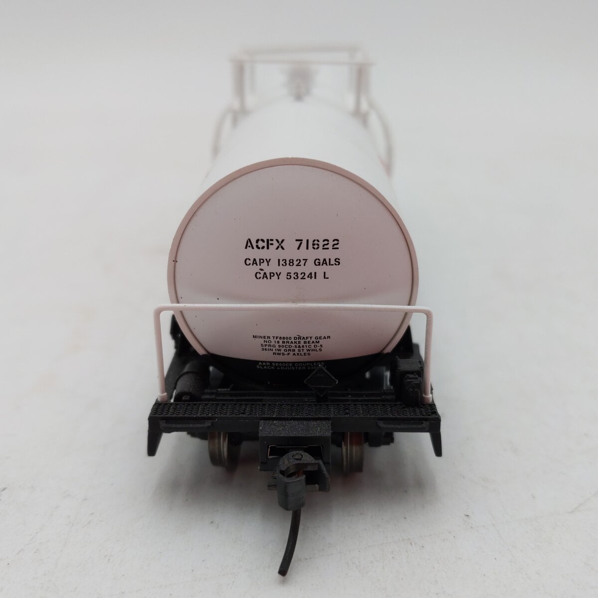 Atlas 1709-2 HO Scale Dupont Ti-Pure ACFX Kaolin Tank Car #71622 LN/Box