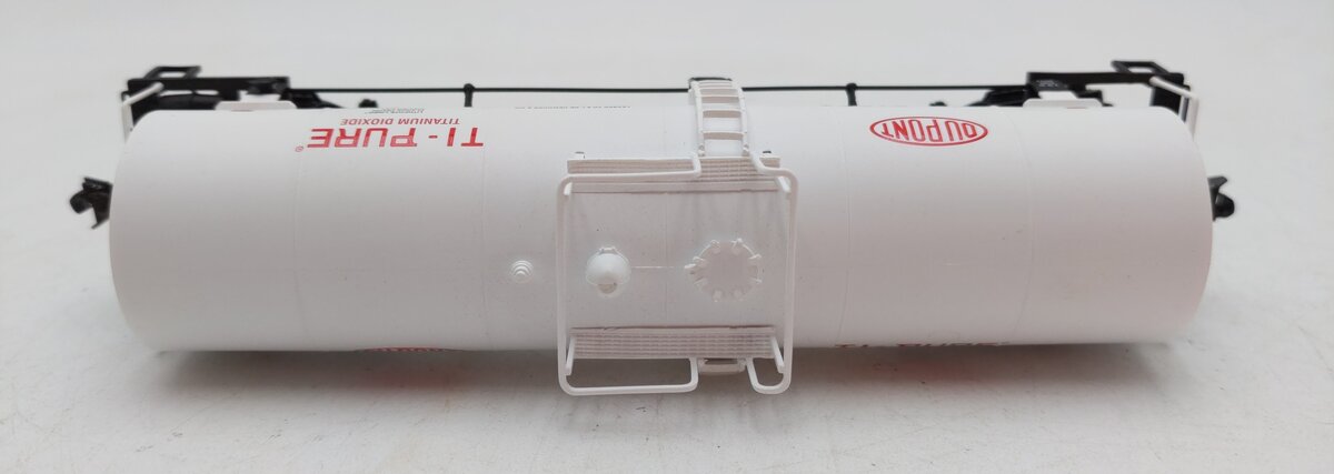 Atlas 1709-2 HO Scale Dupont Ti-Pure ACFX Kaolin Tank Car #71622 LN/Box
