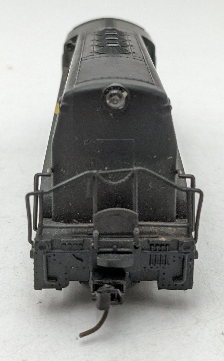 AHM HO Scale Western Maryland BL-2 Diesel Locomotive #82 VG