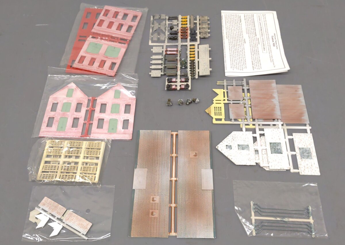 Ertl 4783 HO Easton Mill Building Kit EX/Box