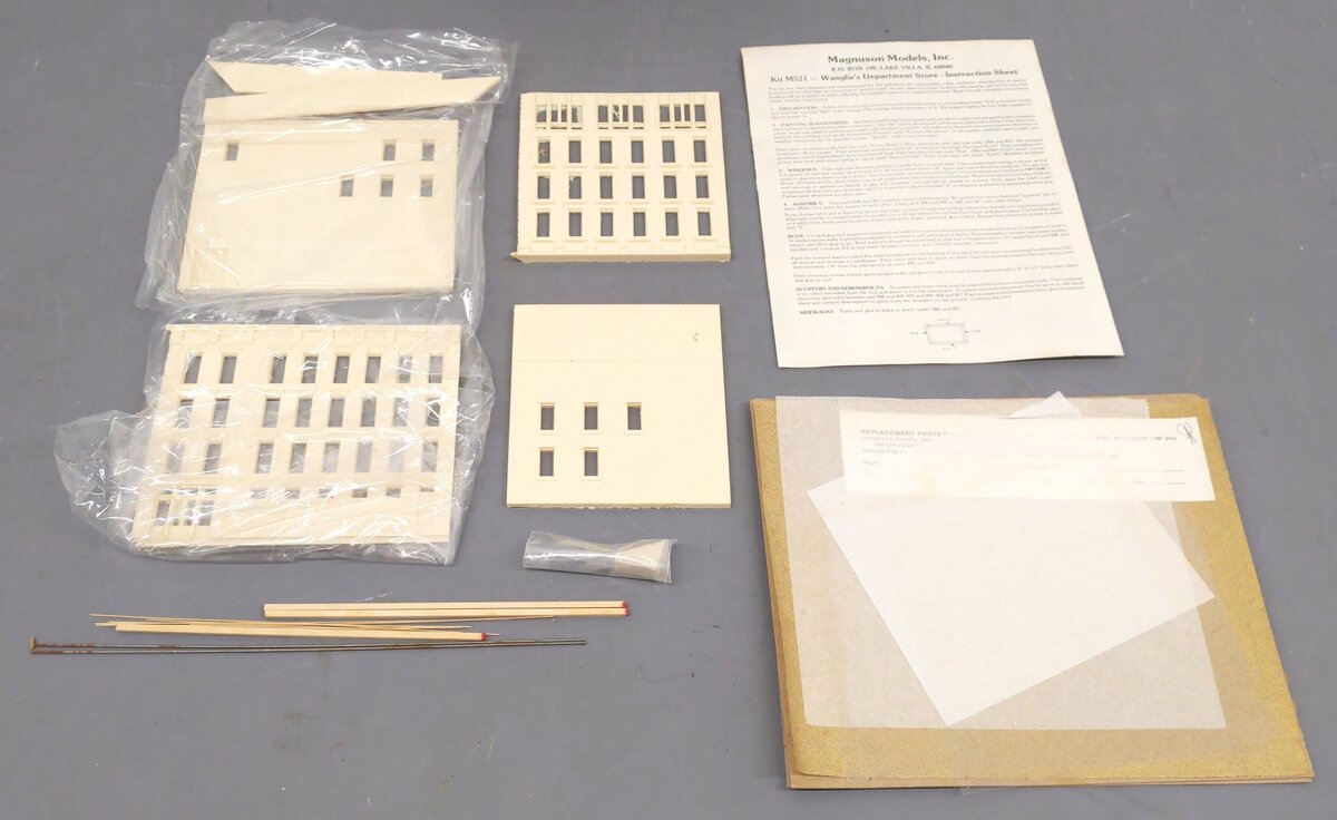 Magnuson Models M521 HO Scale Wanglie's Department Store Building Kit EX/Box