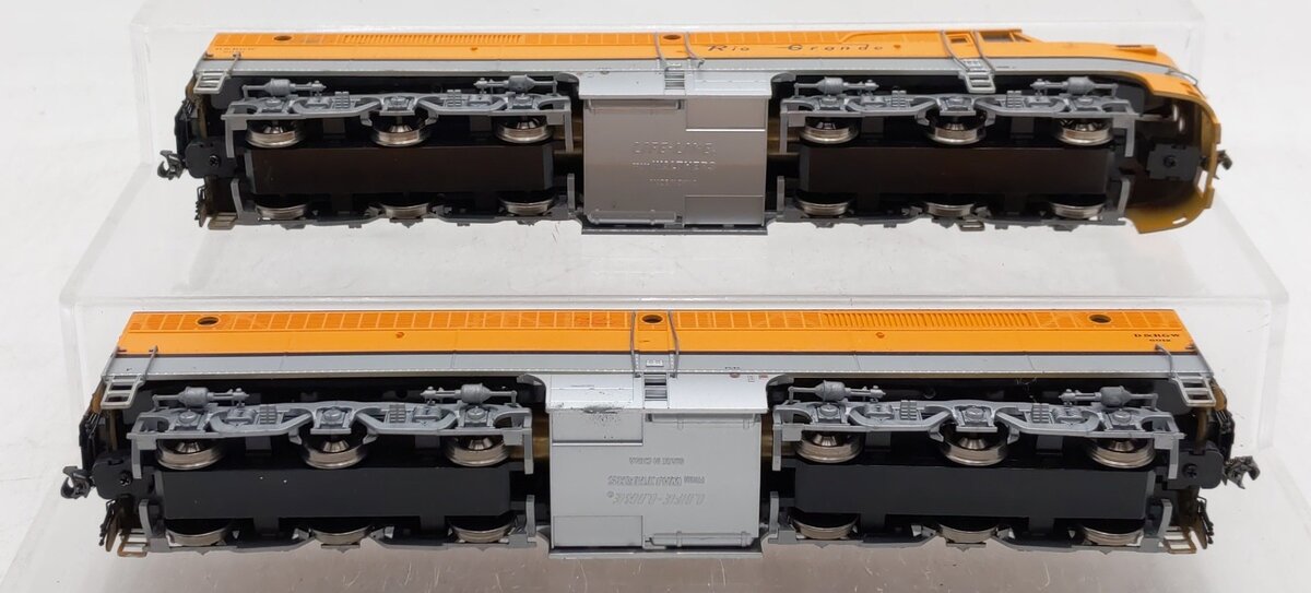 Walthers 920-40105 HO DRGW Diesel Locomotive AB Set #6013/6012 VG