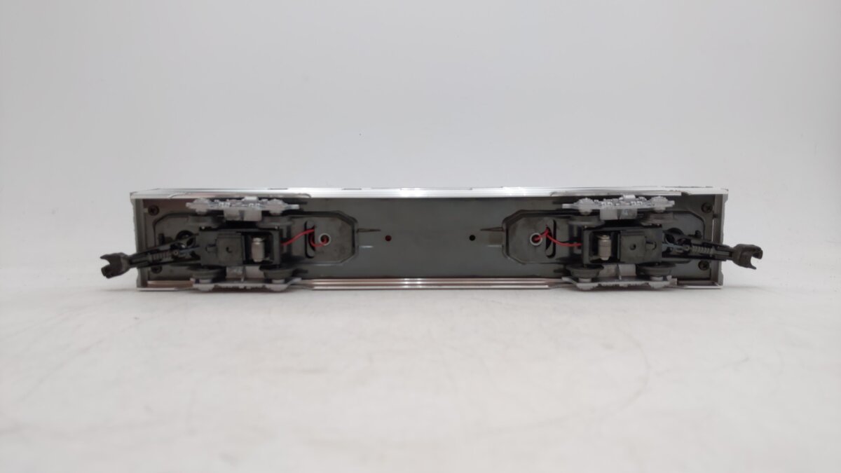 Lionel 6-19138 O Gauge Santa Fe "Indian Lake" Aluminum Duplex Roomette Car EX/Box