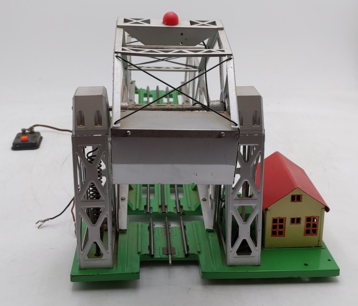 Lionel 313 Vintage O Gray Operating Bascule Bridge VG