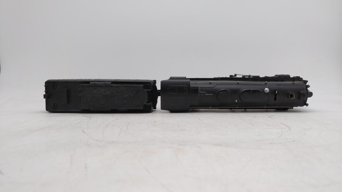 Lionel 685 Vintage O Lionel Lines 4-6-4 Die-Cast Steam Locomotive w/6026W Tender VG
