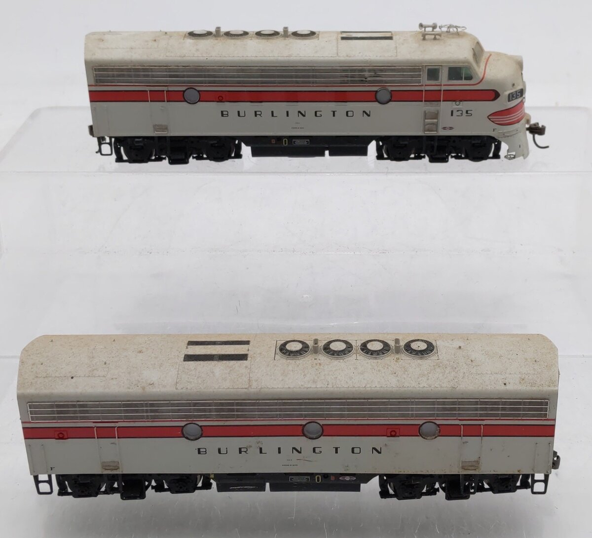 Athearn G2503 HO Scale CB&Q F-3 AB Diesel Set #135 VG