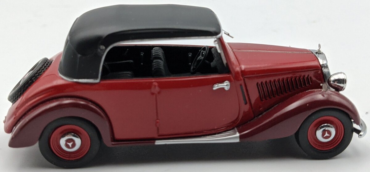 Schuco 02463 1:43 Mercedes-Benz 170V Cabriolet