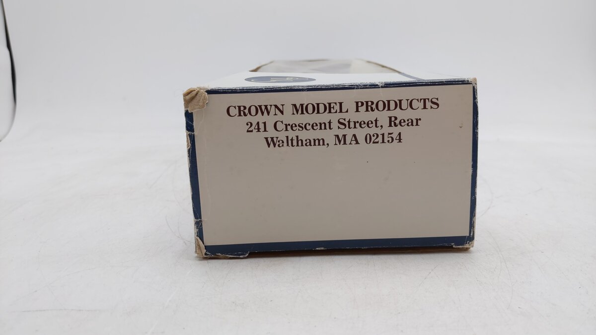 Crown Model Products 50288 O Burlington Refrigerator Express #50288 EX/Box