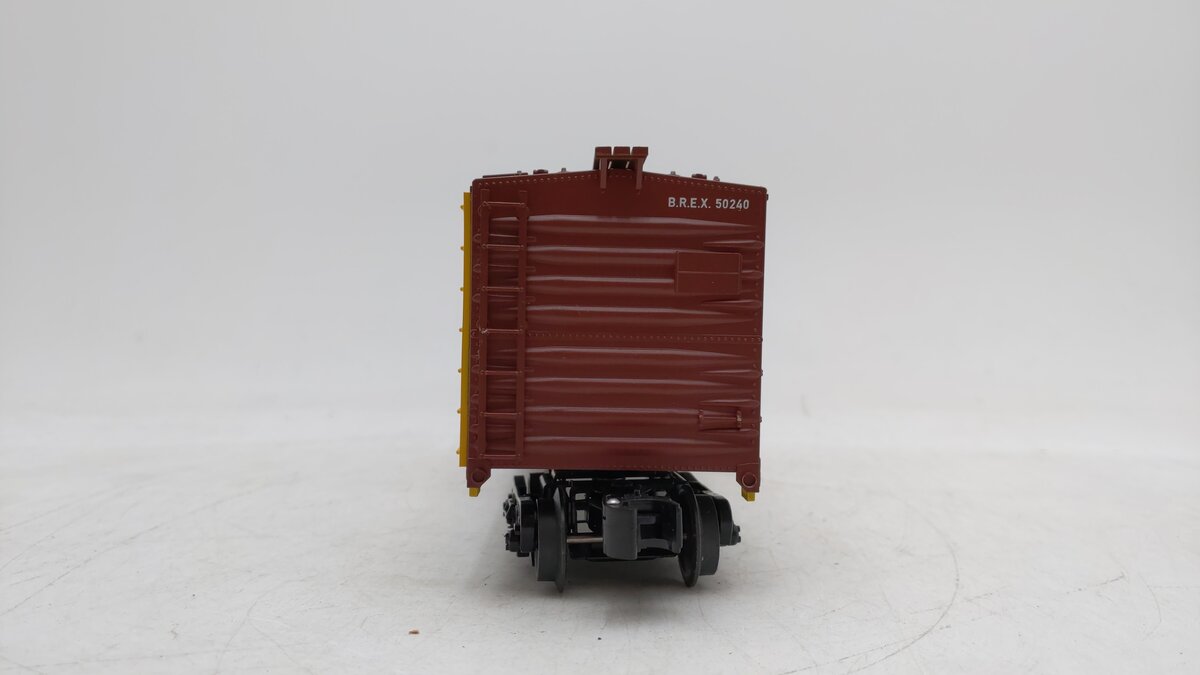 Crown Model Products 50240 O Burlington Refrigerator Express Boxcar #50240 EX/Box