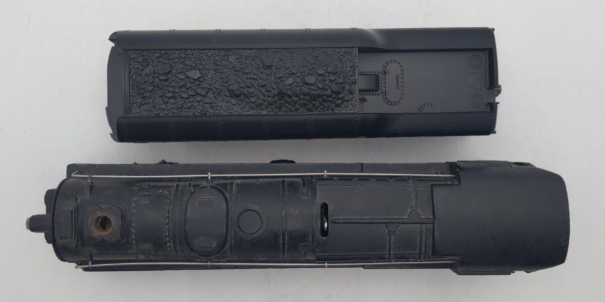 Lionel 671 Vintage O 6-8-6 Die-Cast Steam Turbine Locomotive with 2671W Tender EX
