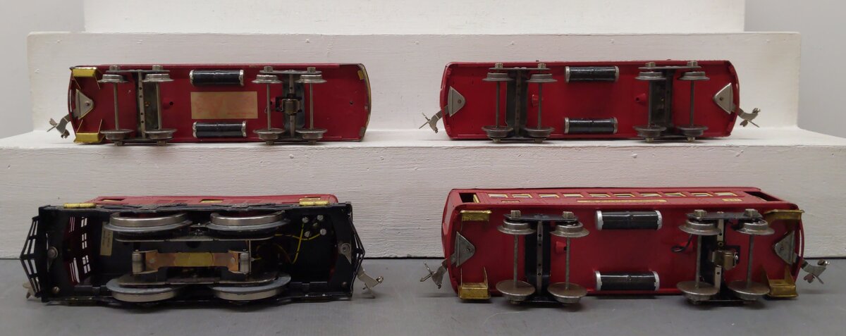 Lionel 360E Vintage Std Gauge Red & Cream Electric Pass. Set: 8E, 332, 337, 338 VG