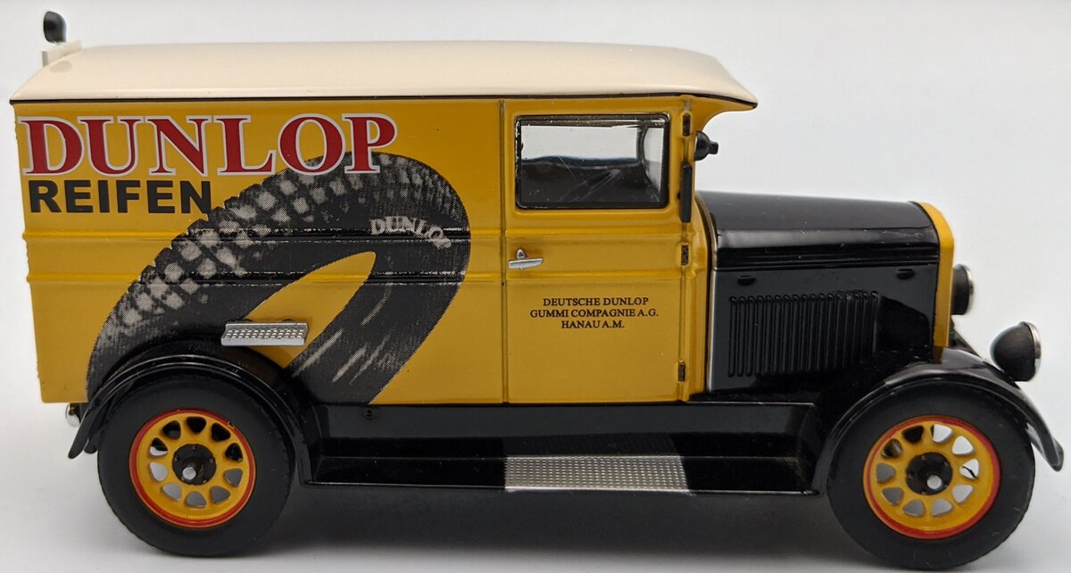 Premium ClassiXXs 1:43 Deutsche Post Phenomena Granite Dunlop Tire EX
