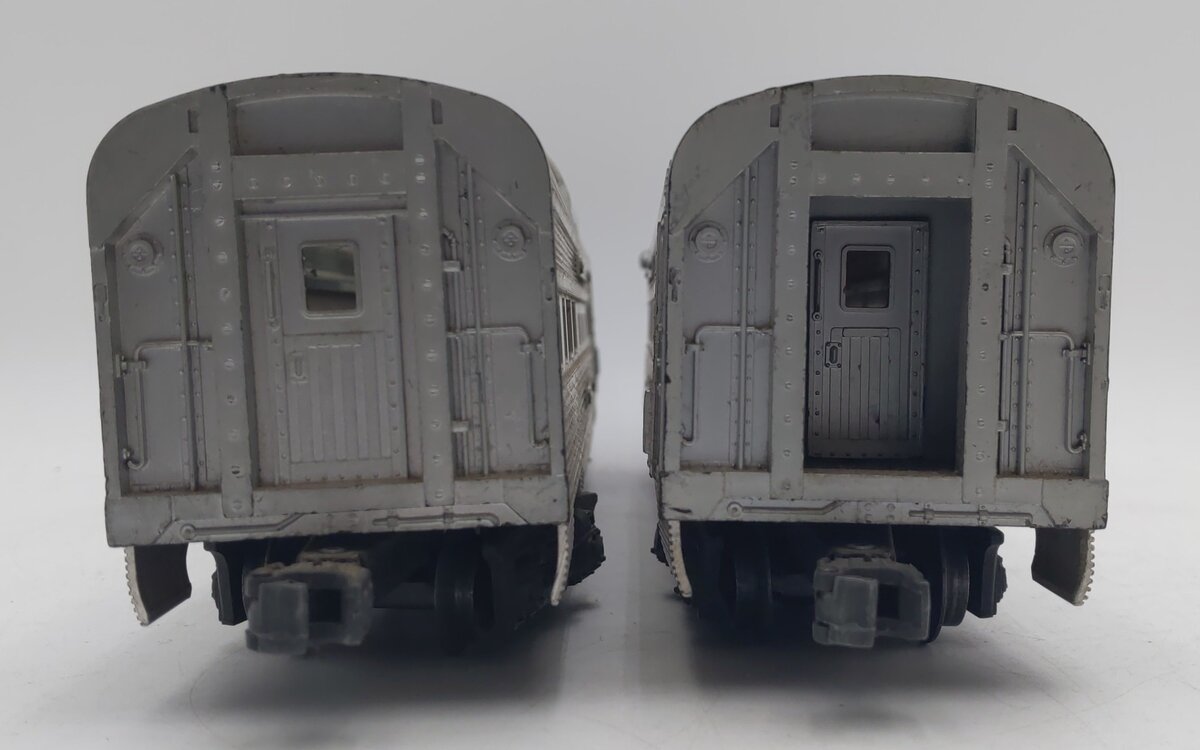 Lionel Vintage O Lionel Lines Passenger Cars: 2531, 2532 [2] VG