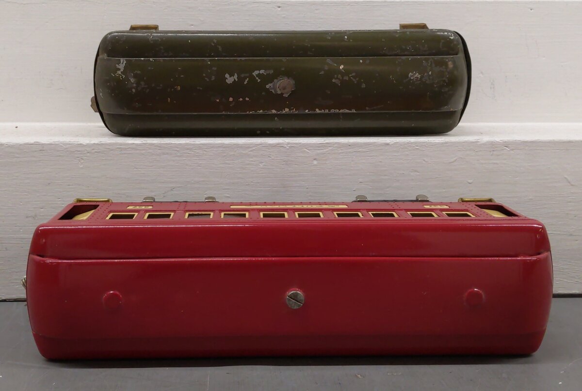 Lionel Vintage Standard Gauge Passenger Cars: 35, 337 [2]