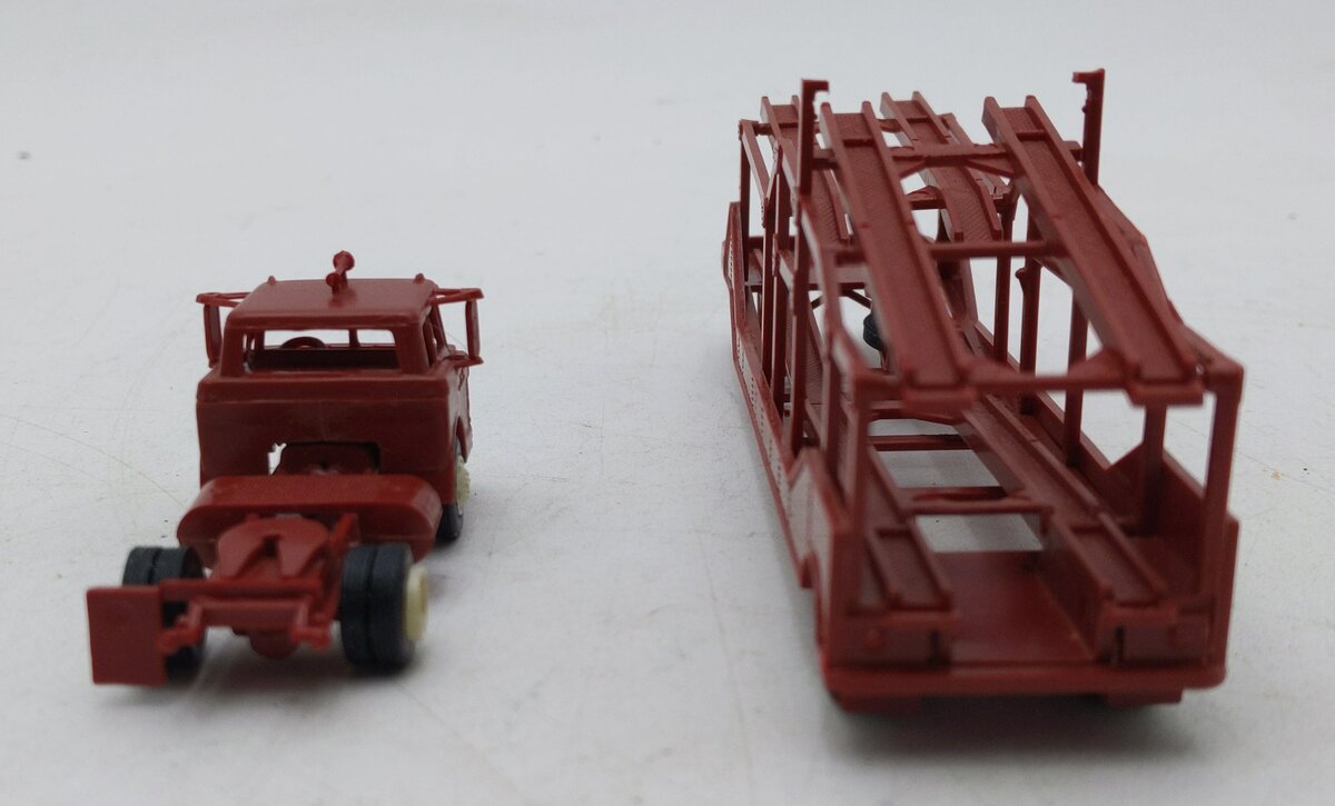 Con-Cor 6021 HO Heljan Ford Auto Transport Truck Plastic Model Kit EX/Box