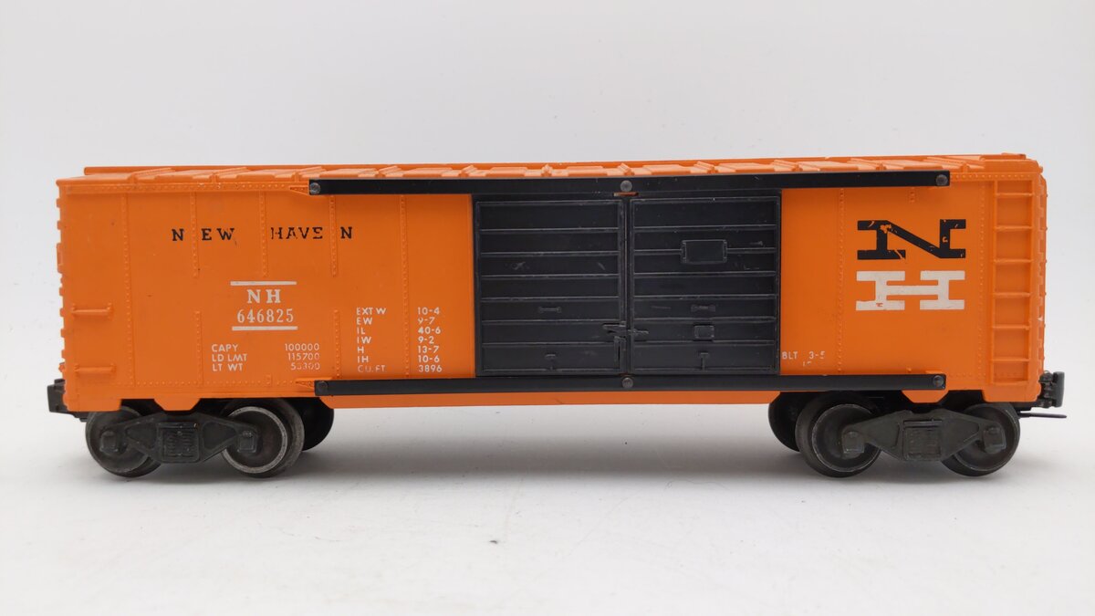 Lionel 6468-25 Vintage O New Haven Auto Transport Boxcar with Black Doors EX