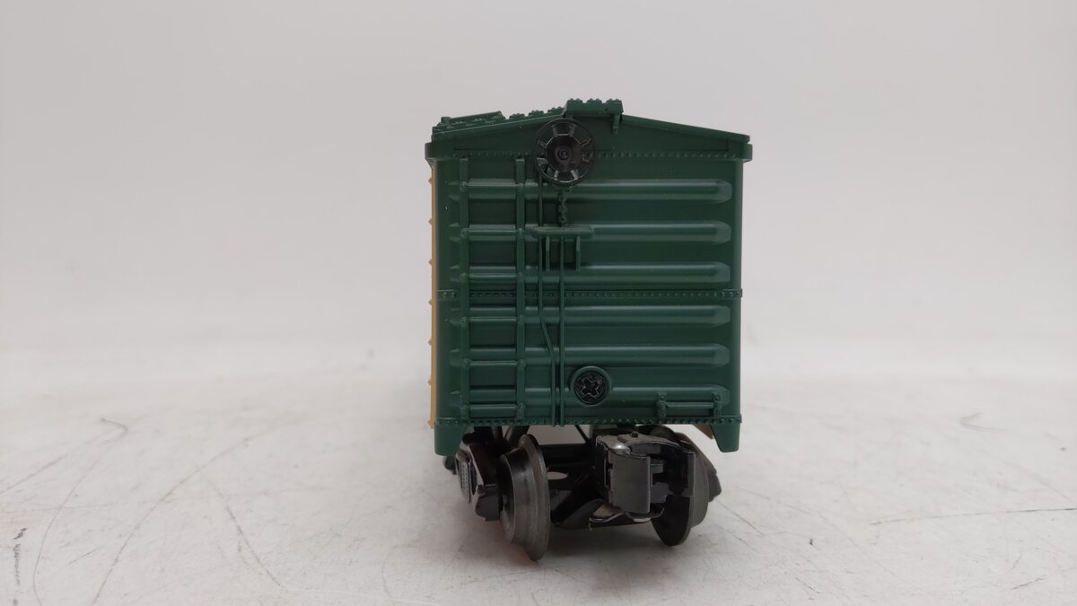 Lionel 6-29810 O Gauge Operating Egg Nog Milk Car EX/Box