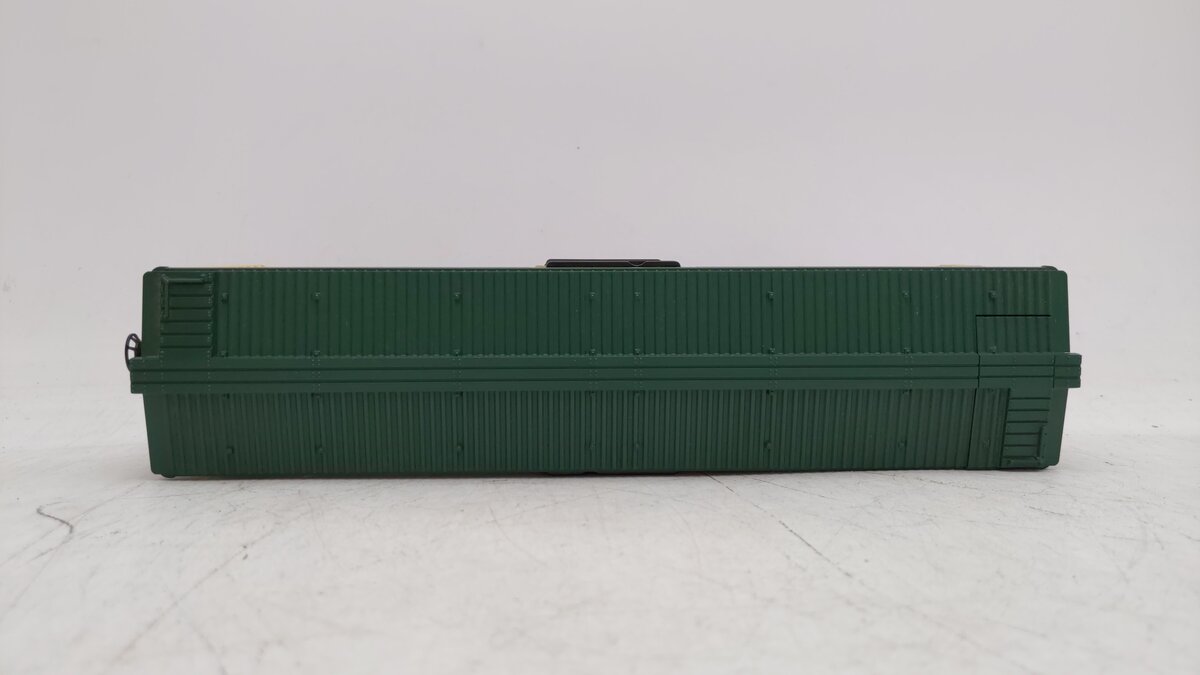 Lionel 6-29810 O Gauge Operating Egg Nog Milk Car EX/Box