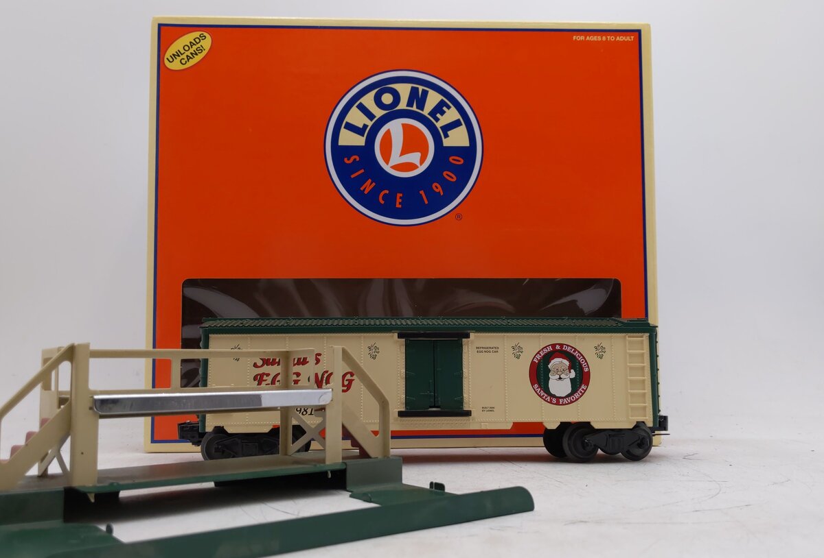 Lionel 6-29810 O Gauge Operating Egg Nog Milk Car EX/Box