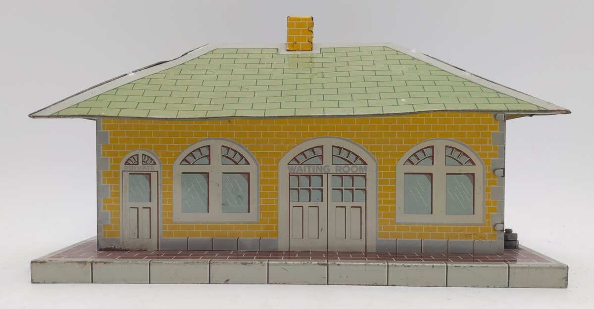 Marx 2990 Vintage O Metal Oak Park O Scale Waiting Station VG