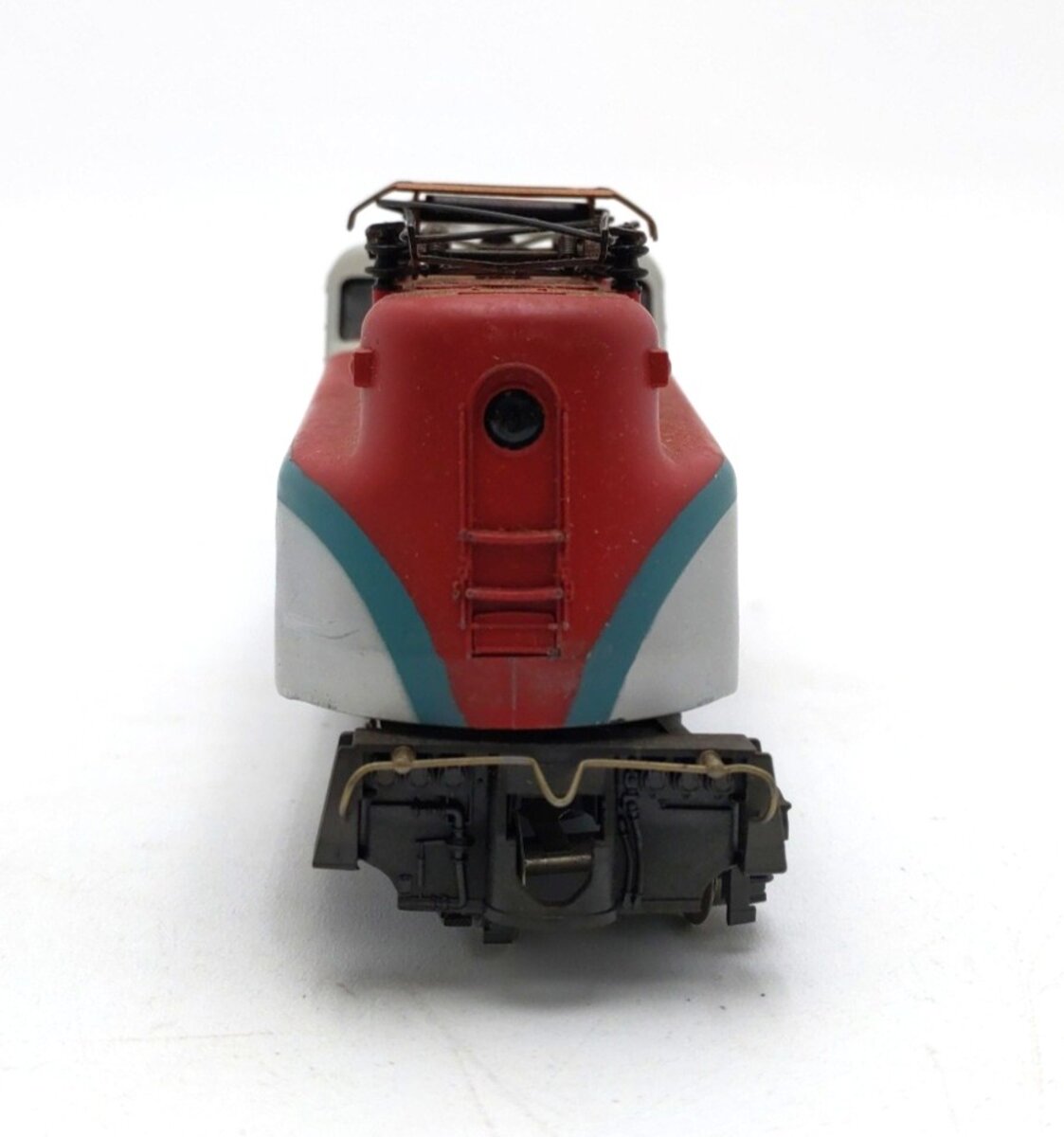 AHM 5160-D HO Scale Amtrak GG-1 Electric Locomotive #902 EX/Box