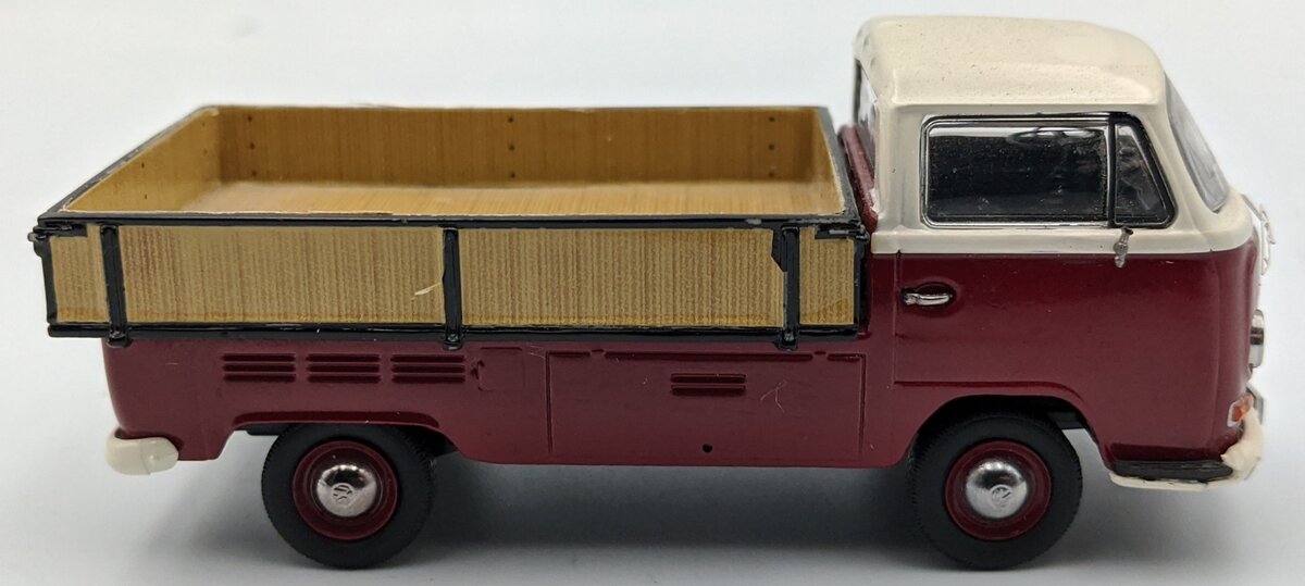 Schuco 1:43 VW T2A Platform Truck