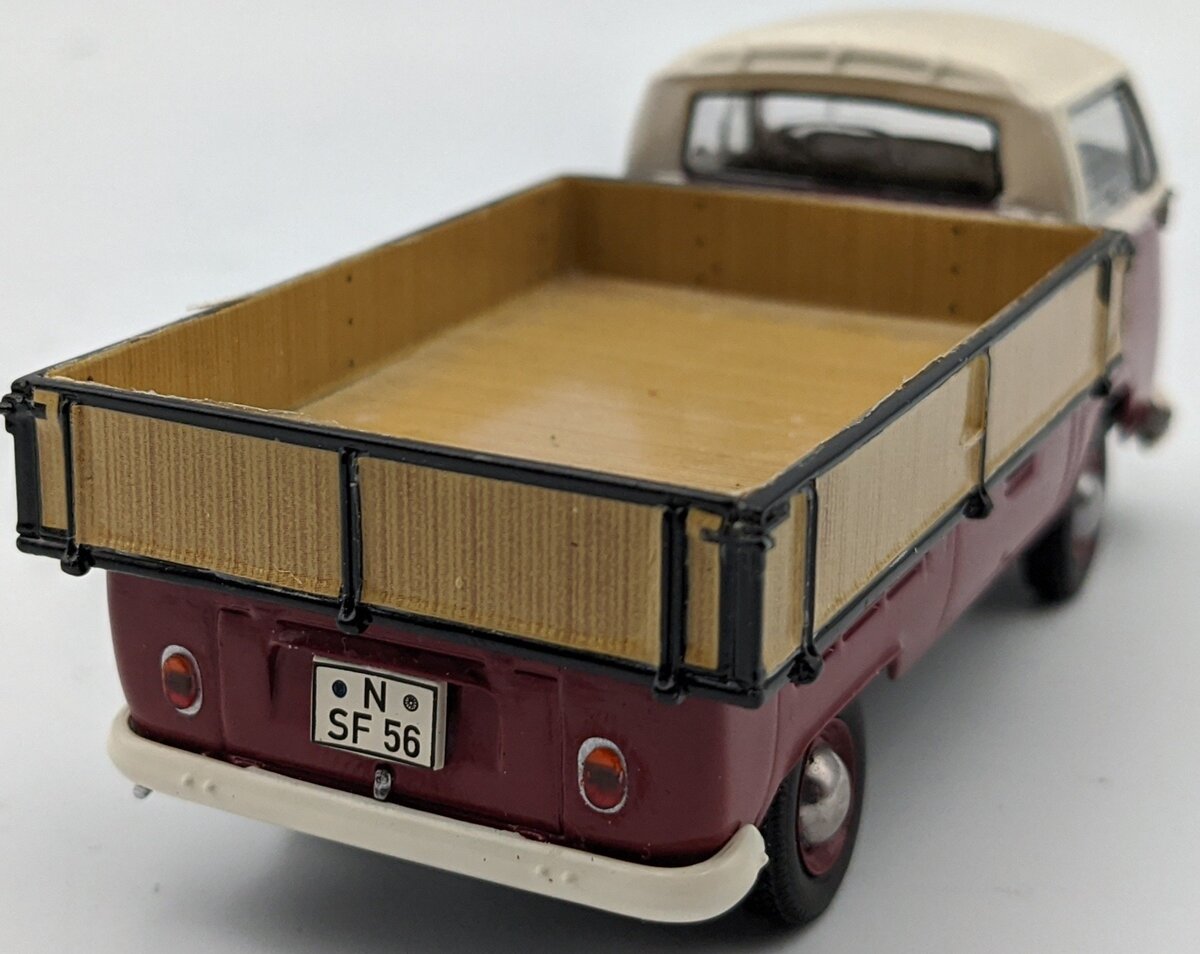 Schuco 1:43 VW T2A Platform Truck