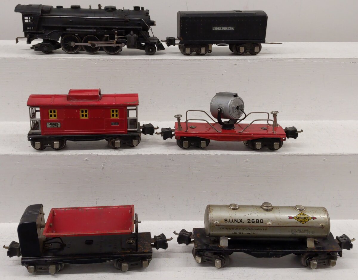 Lionel Prewar O Locomotive & Assorted Freight Cars [6] VG