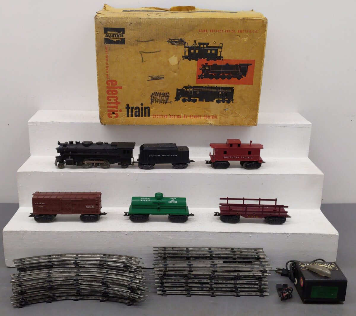 Marx 9610 O/O27 Gauge 1956 Sears Steam Locomotive Freight Train Set #666 VG/Box