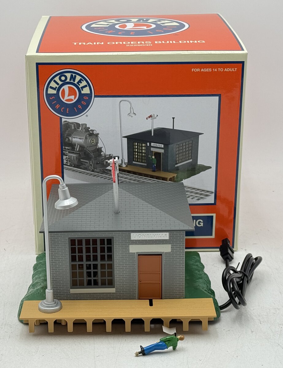 Lionel 2229030 O Plug-Expand-Play Train Orders Building VG/Box