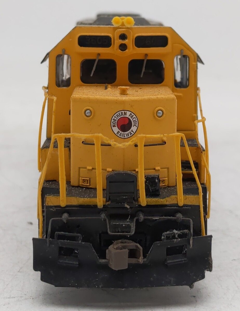Bachmann 11615 HO Northern Pacific SD45 Diesel Locomotive #3605 EX