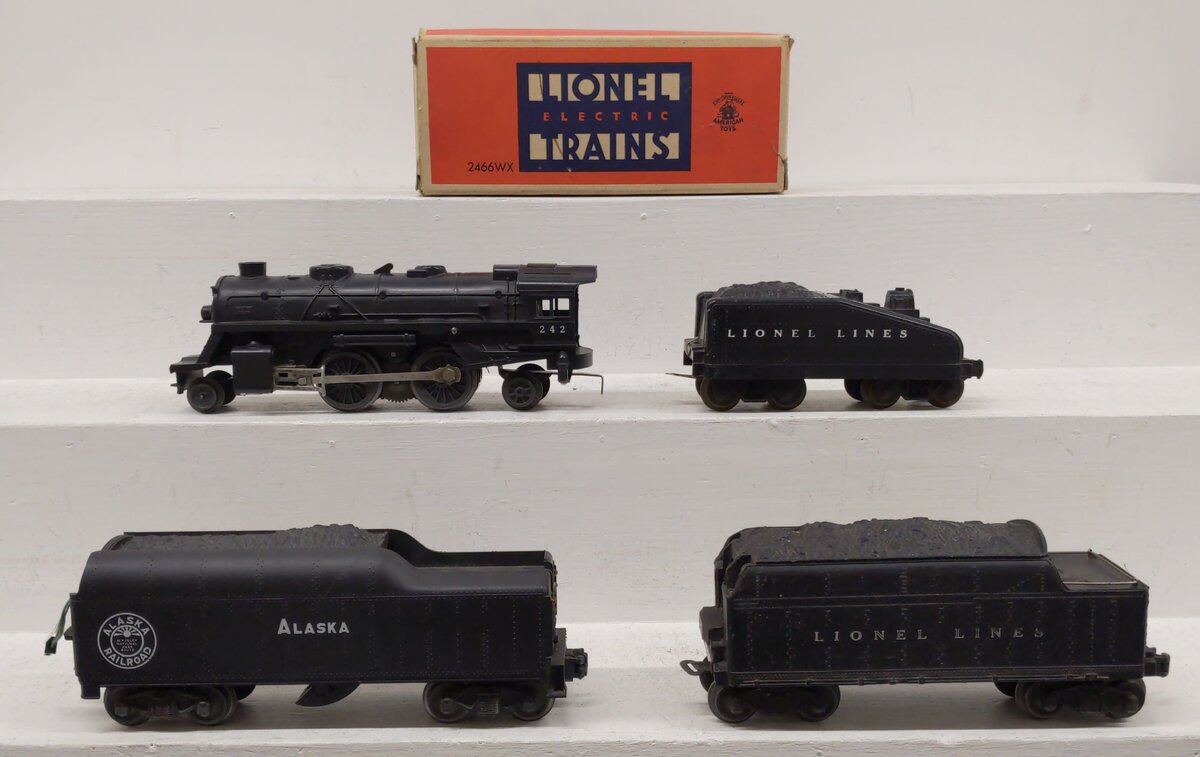 Lionel Vintage O Steam Locomotive & Tenders: 2046W, 6466WX, 242 [4] VG