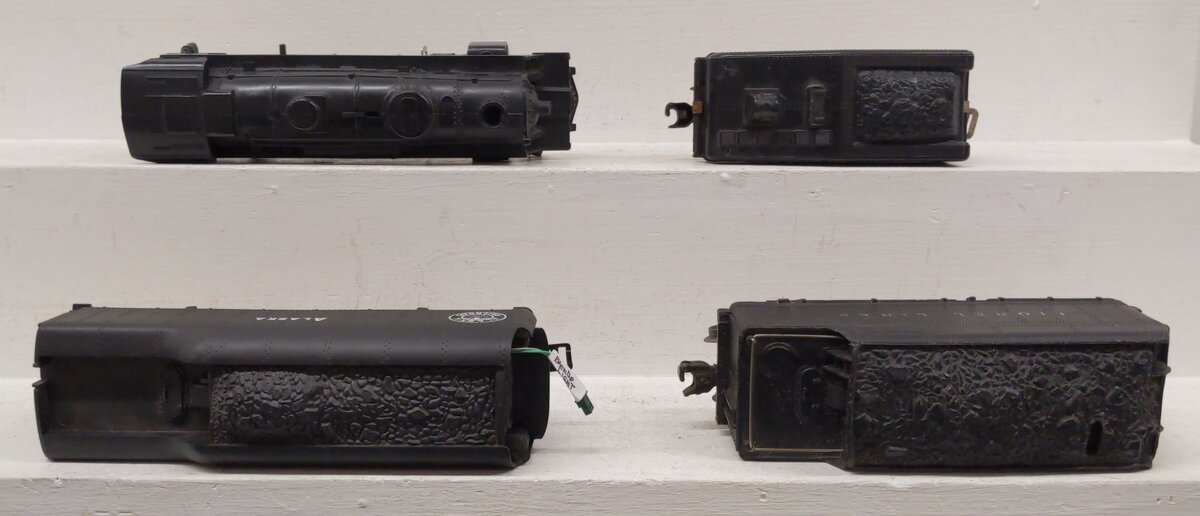 Lionel Vintage O Steam Locomotive & Tenders: 2046W, 6466WX, 242 [4] VG