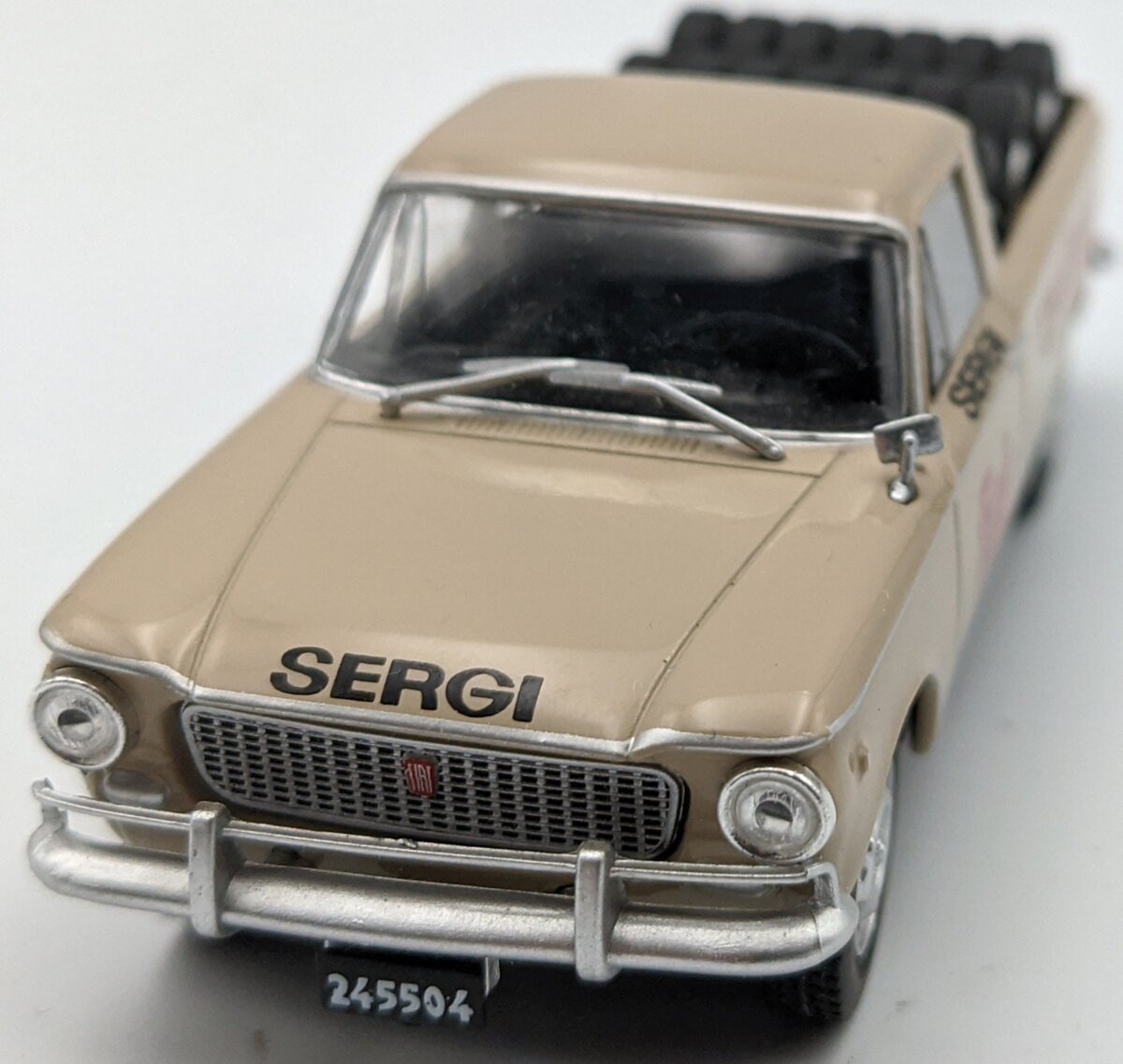 IXO Models 1:43 1965 Fiat 1500 Multicarga Pick-Up LN