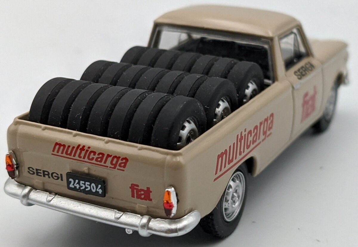 IXO Models 1:43 1965 Fiat 1500 Multicarga Pick-Up LN