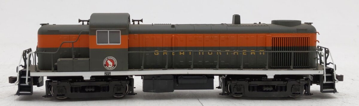 Atlas HO Scale Great Northern RS-3 Diesel Locomotive EX
