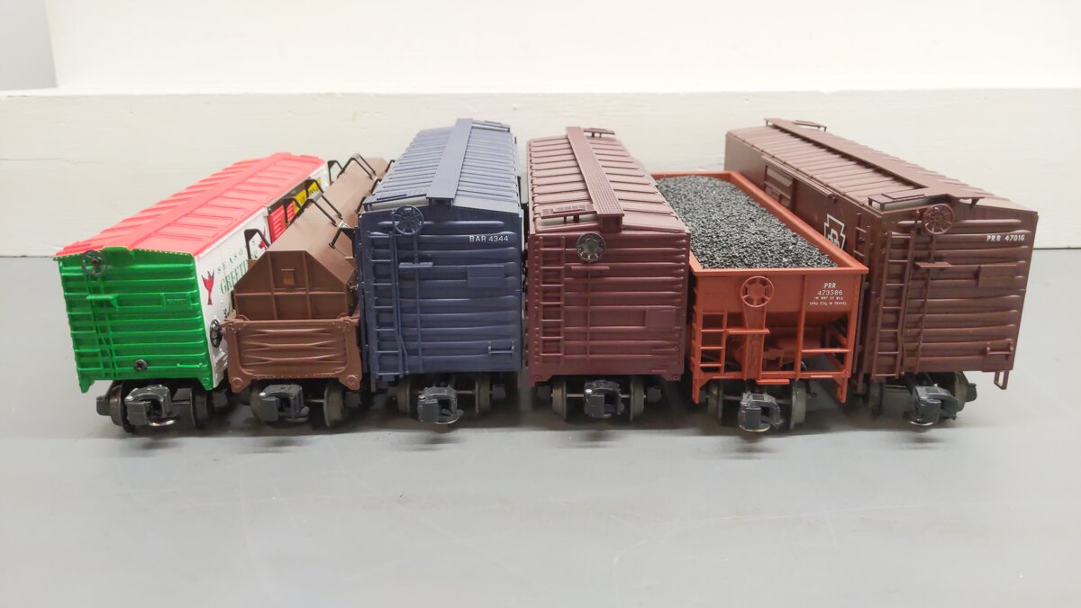 O Gauge Assorted Freight Cars [6] EX