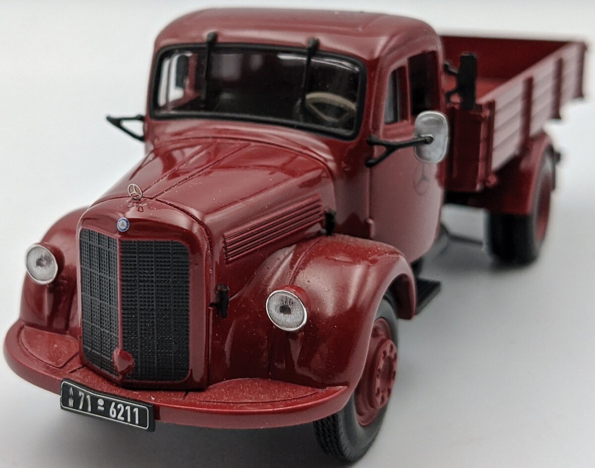 Minichamps 1:43 Mercedes-Benz L 3500 Pickup Truck