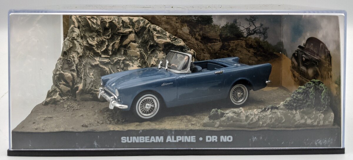 Universal Hobbies 1:43 Sunbeam Alpine James Bond 1962 LN/Box