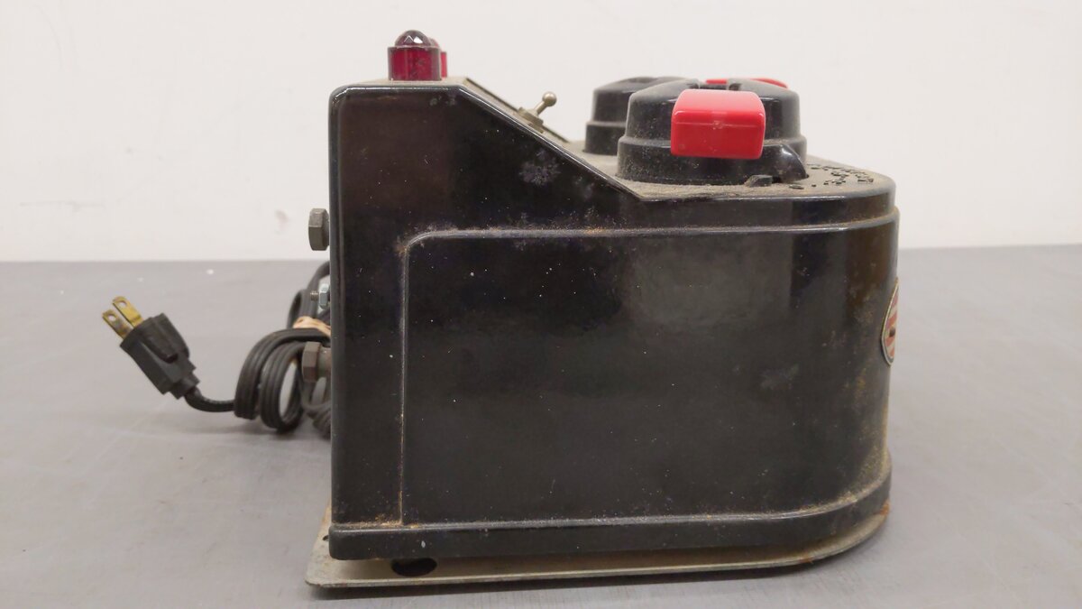 American Flyer 18B Vintage S 190 Watt Transformer - Runs 2 Trains VG