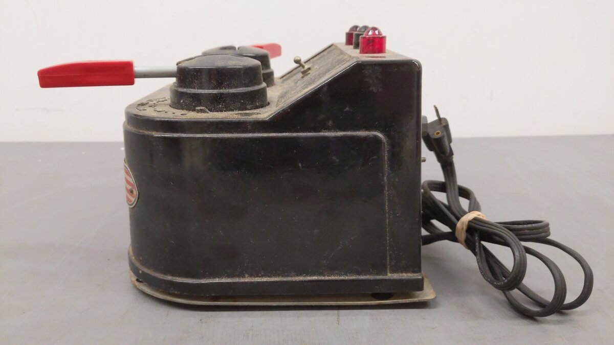 American Flyer 18B Vintage S 190 Watt Transformer - Runs 2 Trains VG