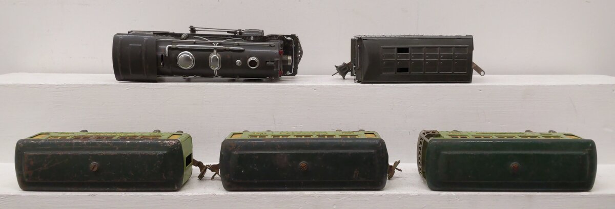 Lionel 294W Vintage Prewar Lionel Steam Passenger Outfit (1936 Set) VG