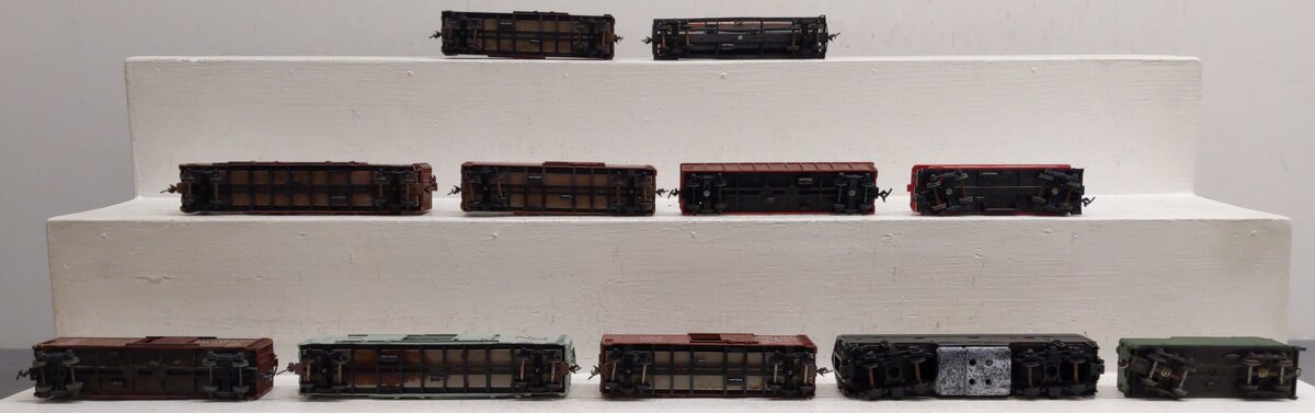 HO Assorted Freight Cars: 1311, 35789, 46132, 160501, 84567, 2605, 361508, [11]