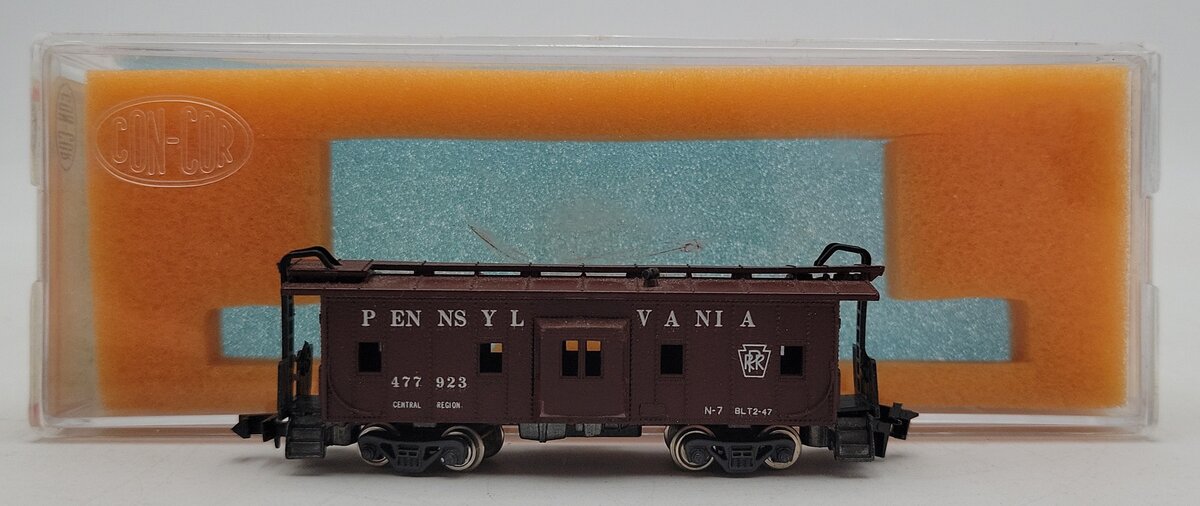 Con-Cor 1251-E N Scale Pennsylvania Bay Window Caboose #477923 EX/Box
