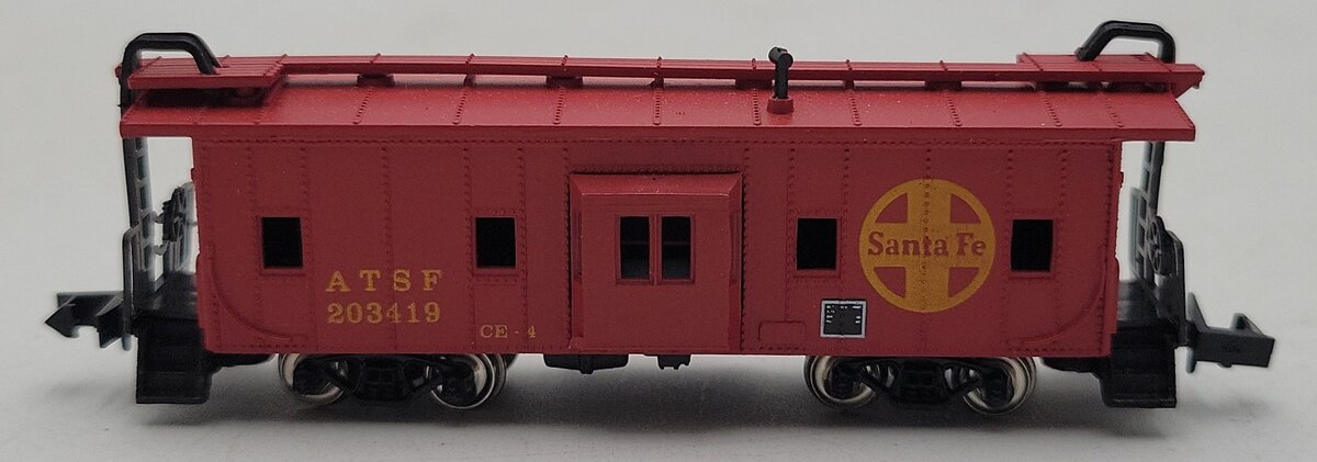 Con-Cor 0001-125301 N Scale Santa Fe Bay Window Caboose LN/Box