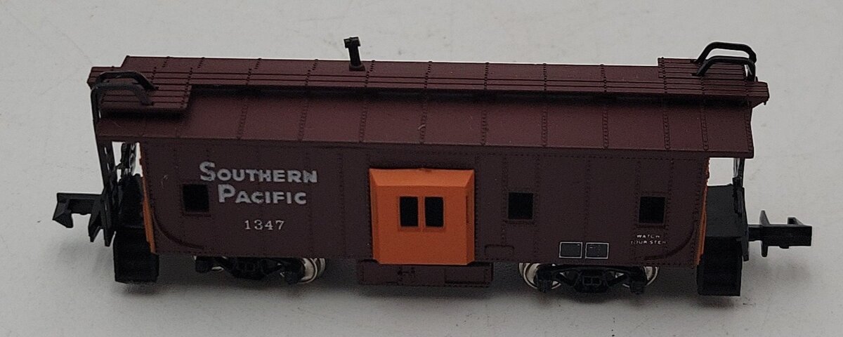 Con-Cor 0001-125305 N Southern Pacific Bay Window Caboose #1347 LN/Box