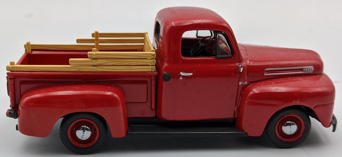 Minichamps 1:43 1948 Ford F-1 Pickup Truck Red