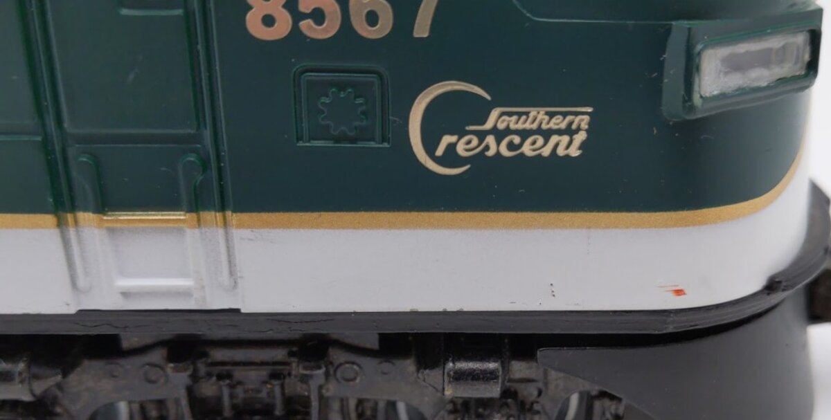 Lionel 6-8567 O Gauge Southern F3 A Non-Powered Diesel Locomotive VG/Box